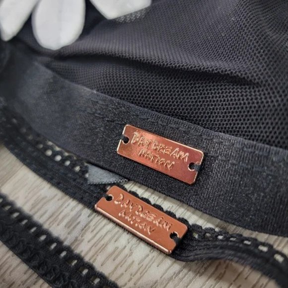 Daydream Nation Daisy Bra & panty sets - Picture 3 of 6